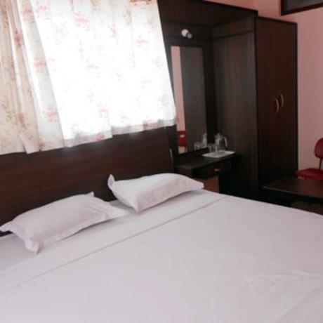 Hotel O Jeevan Residency مَسّور المظهر الخارجي الصورة